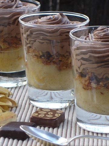 compotee-poire-chantilly-chocolat.jpg