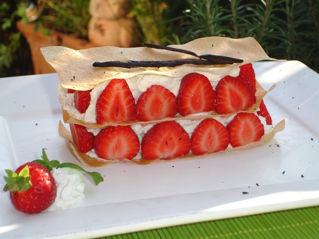 feuillete-fraises-crme-legre-2.jpg