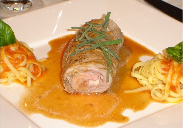 Roulé de Veau au Parme et Mozzarella, Sauce à la Sauge