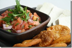 sopaipillas y pebre
